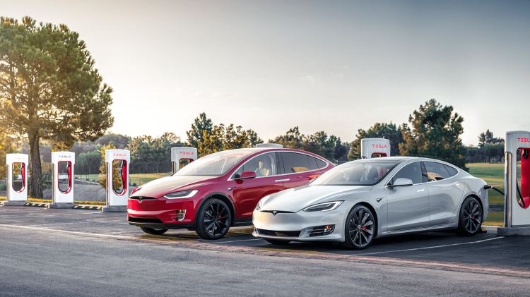 tesla-supercharger-001.png tesla-supercharger-001.png