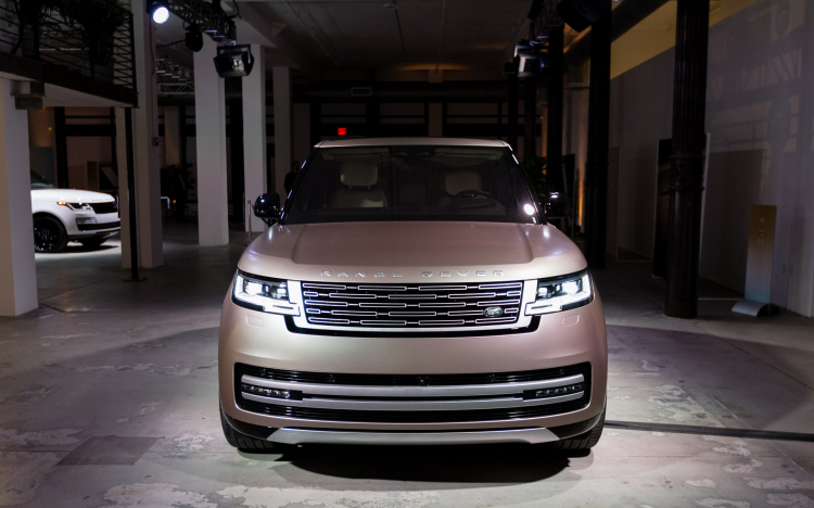 2022-2023-Range-Rover-SUV-3.jpg