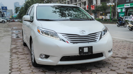 toyota Siena ngoai that (7).jpg