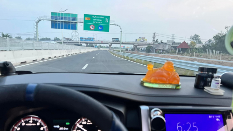 Xe ô tô đã được phép chạy trên tuyến Cao tốc Trung Lương - Mỹ Thuận