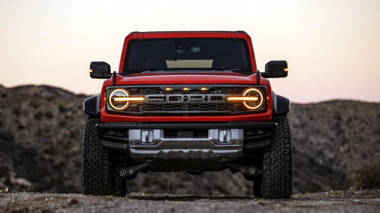 2022-Ford-Bronco-Raptor_18-Copy.jpg