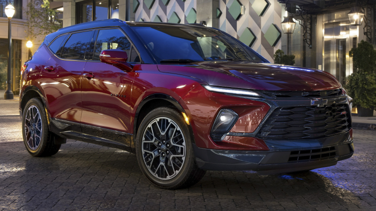 ava2023-Chevrolet-Blazer-1.jpg