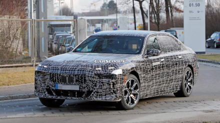 2023-BMW-7-Series-1.jpg