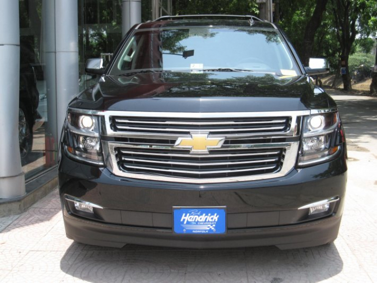 Xe Chevrolet Suburban LTZ 2015