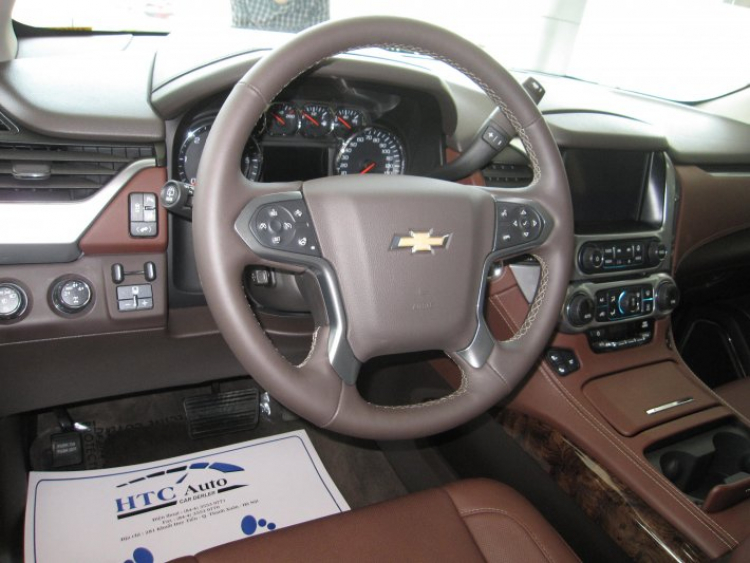 Xe Chevrolet Suburban LTZ 2015