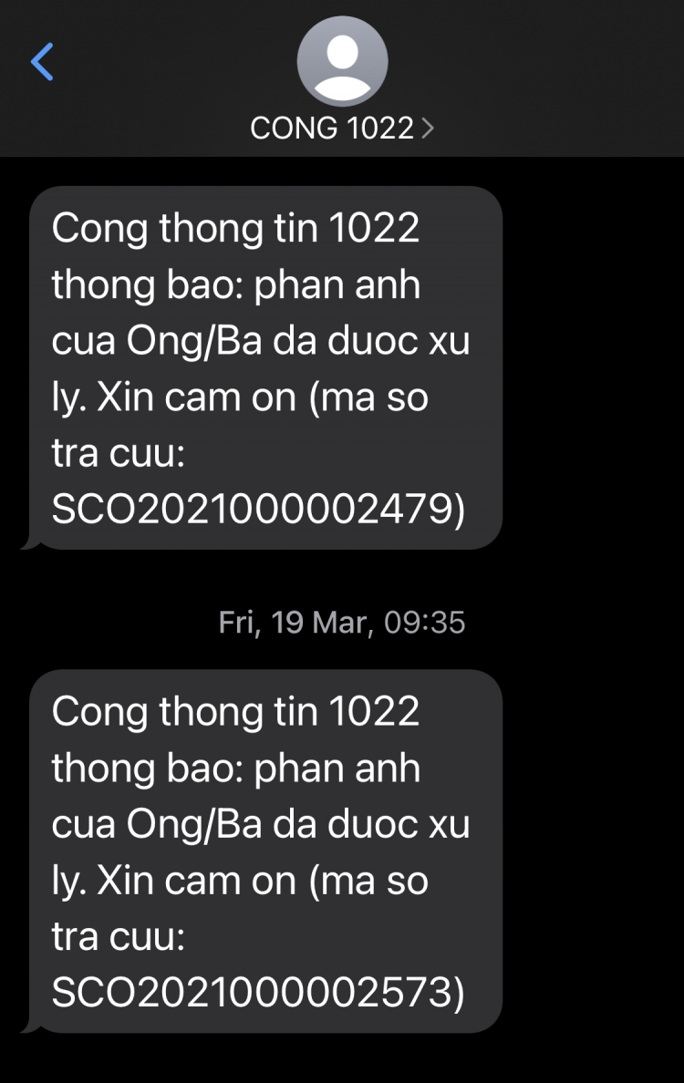 Biển báo và cảnh sát tại cong trường xay dựng cầu Thủ thiêm… Biển báo và cảnh sát tại cong trường xay dựng cầu Thủ thiêm…