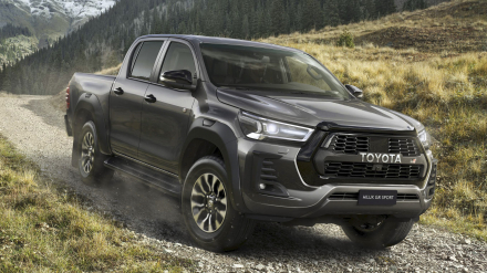 avaToyota-Hilux-GR-Sport-Europe-1-e1641261345437.jpg