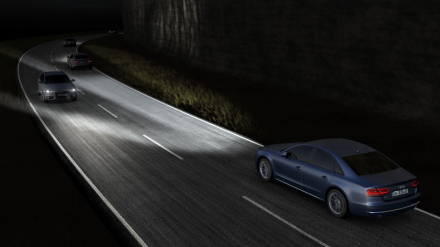 audi-matrix-led-headlight-technology_100431904.jpg