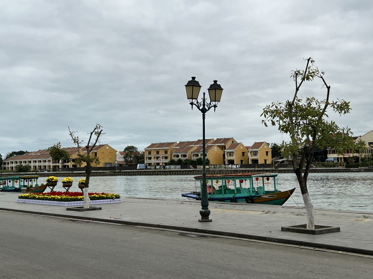 Du Xuân Sài Gòn - Hội An - Huế - Quảng Trị 28 Tết đến mùng 6 Du Xuân Sài Gòn - Hội An - Huế - Quảng Trị 28 Tết đến mùng 6