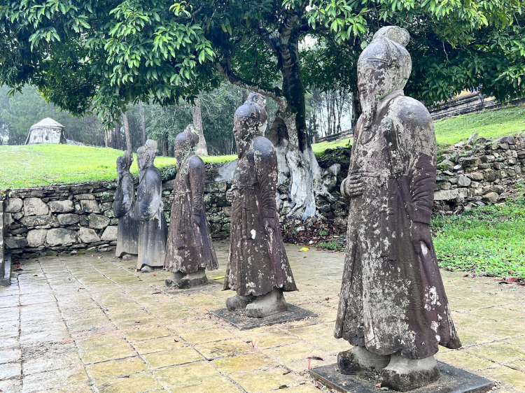 Du Xuân Sài Gòn - Hội An - Huế - Quảng Trị 28 Tết đến mùng 6 Du Xuân Sài Gòn - Hội An - Huế - Quảng Trị 28 Tết đến mùng 6
