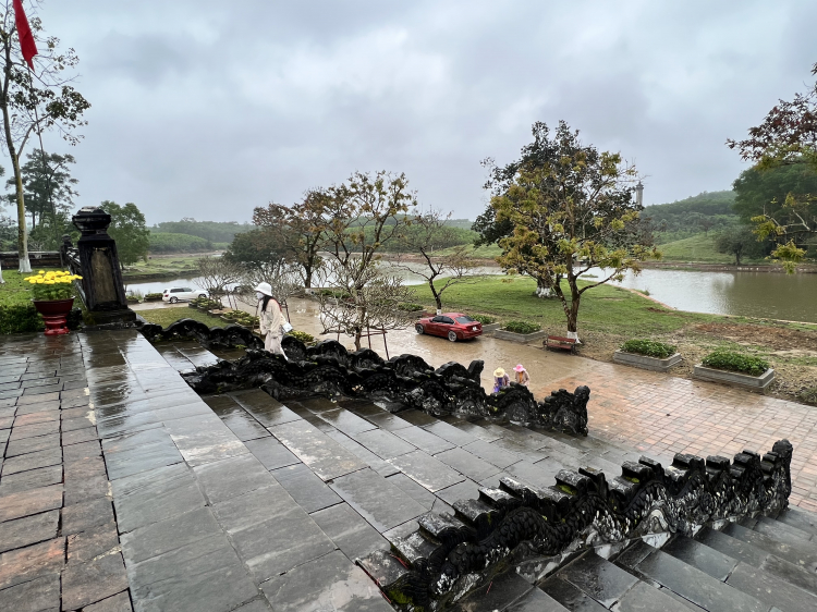 Du Xuân Sài Gòn - Hội An - Huế - Quảng Trị 28 Tết đến mùng 6 Du Xuân Sài Gòn - Hội An - Huế - Quảng Trị 28 Tết đến mùng 6