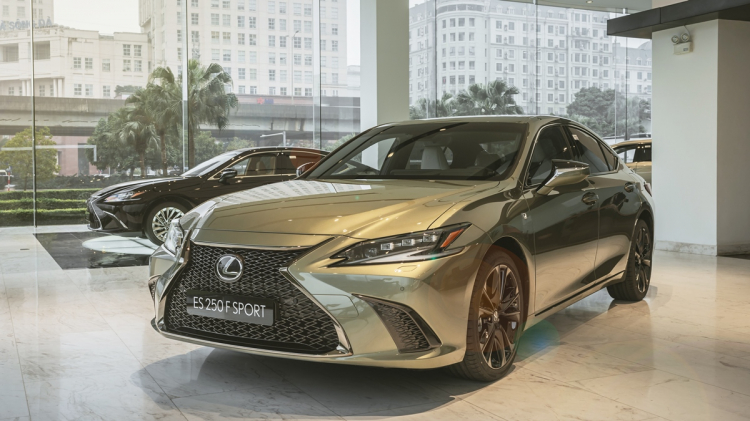 lexus es250 F Sport-.jpg