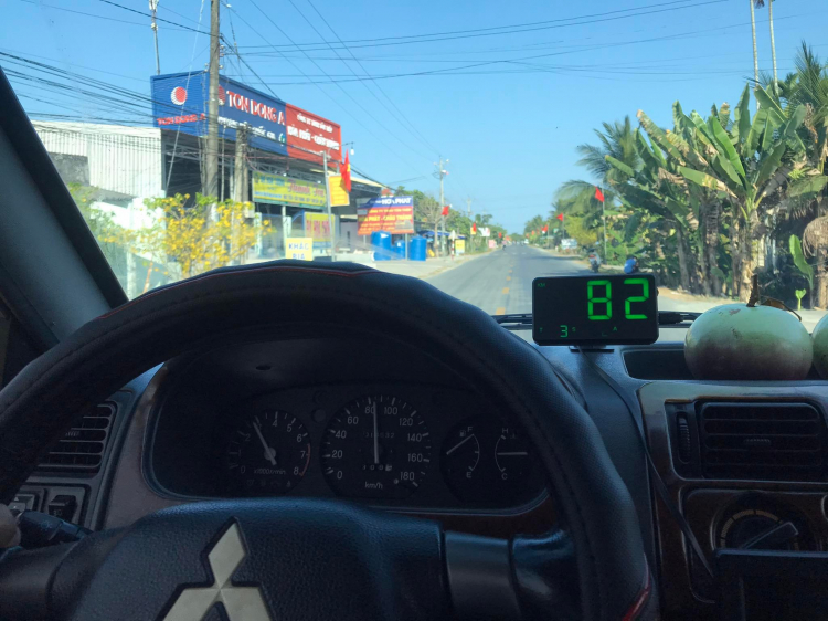 Tư vấn mua màn hình HUD Tư vấn mua màn hình HUD