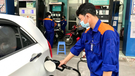 xang dau 1.jpg