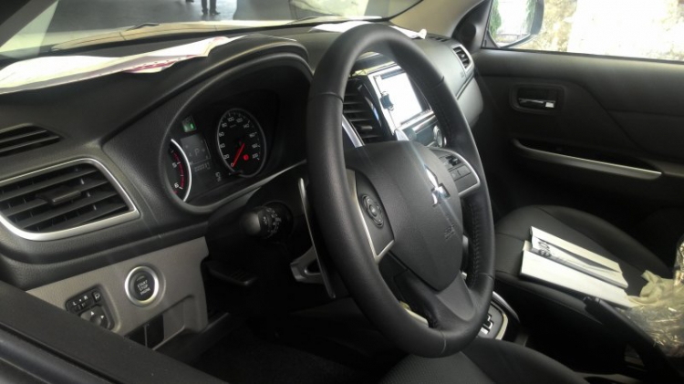 Mitsubishi Triton 2016 có giá từ 580 triệu tại Việt Nam Mitsubishi Triton 2016 có giá từ 580 triệu tại Việt Nam