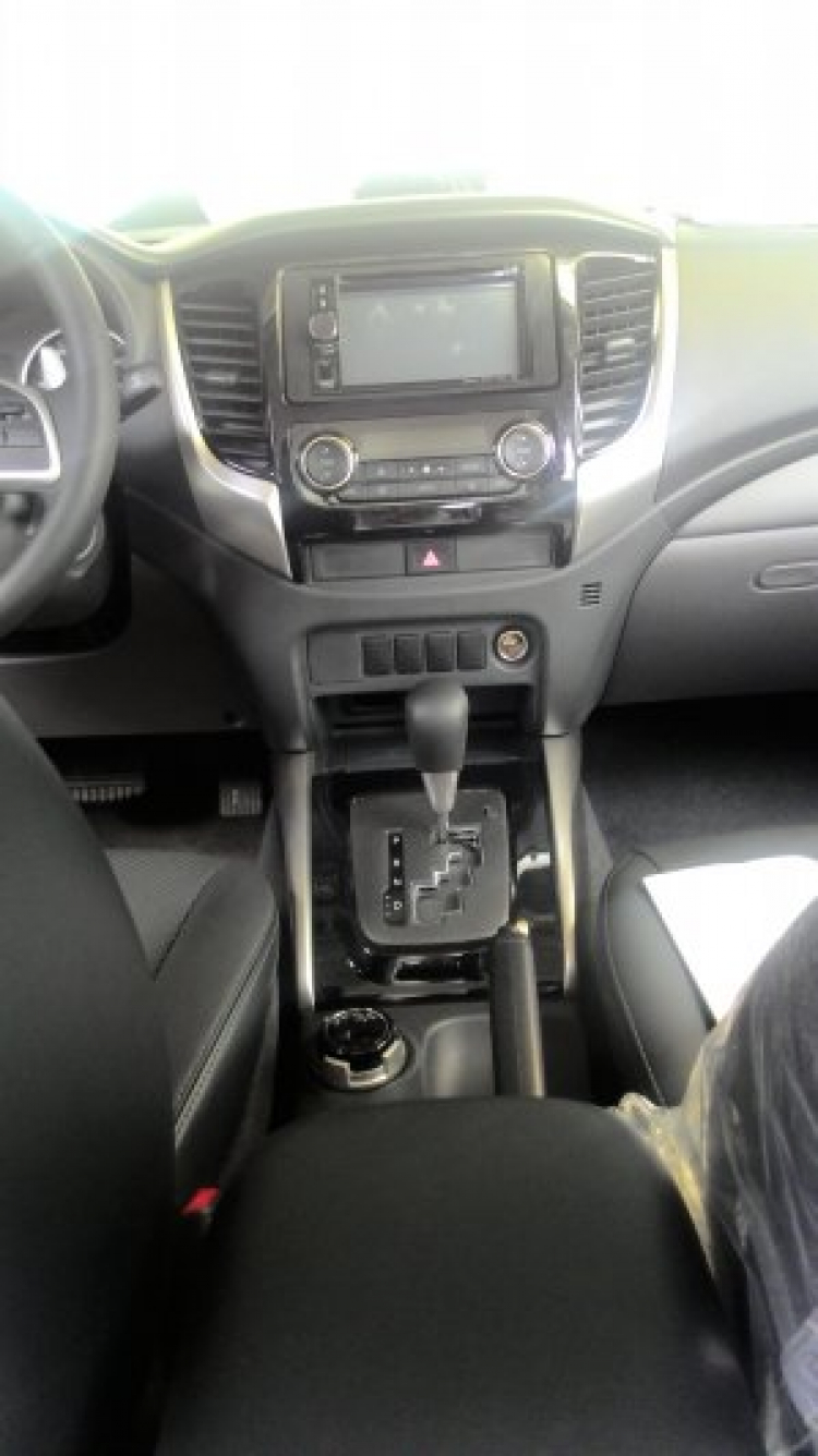 Mitsubishi Triton 2016 có giá từ 580 triệu tại Việt Nam Mitsubishi Triton 2016 có giá từ 580 triệu tại Việt Nam