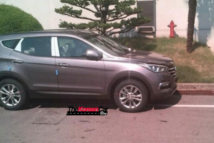 Hyundai SantaFe 2016 lộ ảnh thực tế ở  Hàn Quốc