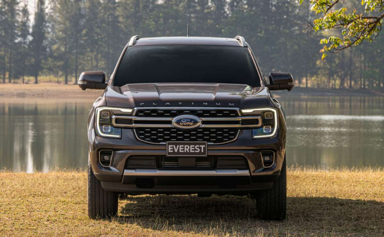 2023-Ford-Everest-Platinum-04-1200x741.jpg