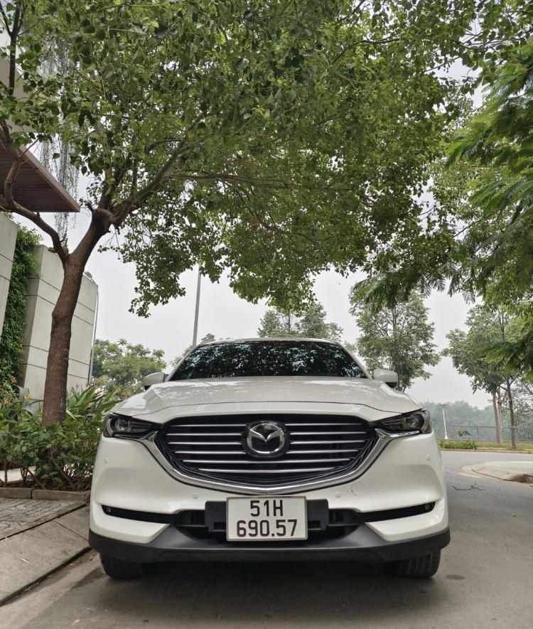 Mazda Cx8 Premium trắng model 2021