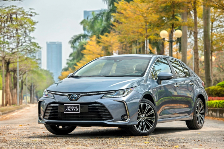 Công nghệ Hybrid của Toyota - Màu sắc mới giữa đám đông