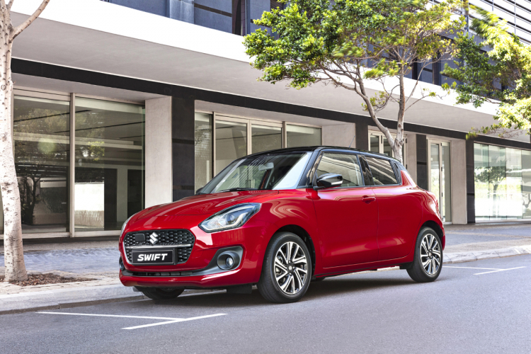 Suzuki Swift.jpg Suzuki Swift.jpg