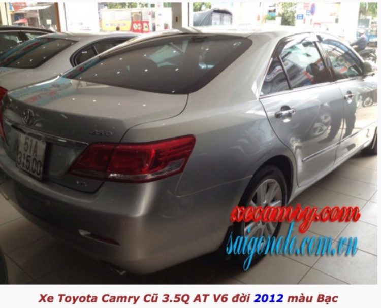 camry 2.5Q, đăng ký 01/2014, đi 15,000 km, giá...?