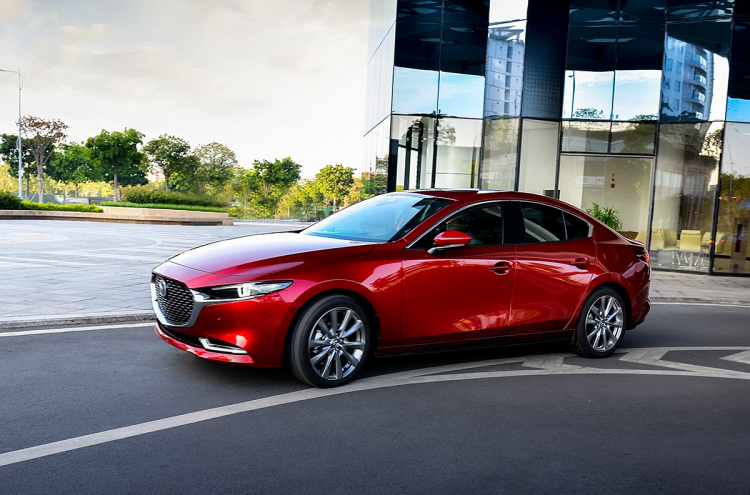 Mazda3 (1).jpg Mazda3 (1).jpg