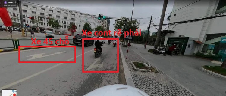 Tranh cãi tình huống xe ô tô nhường đường cho xe cứu thương bị phạt nguội Tranh cãi tình huống xe ô tô nhường đường cho xe cứu thương bị phạt nguội