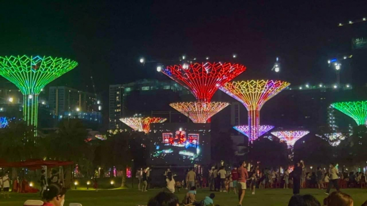VINHOMES GRAND PARK QUẬN 9 LÀ CÁI “BẪY GẤU” CHO NHỮNG KHÁCH YÊU MÀU HỒNG! VINHOMES GRAND PARK QUẬN 9 LÀ CÁI “BẪY GẤU” CHO NHỮNG KHÁCH YÊU MÀU HỒNG!