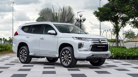 pajero sport.jpg