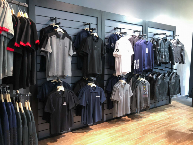 otosaigon_showroom_yamaha_revzone_khai_truong-5.jpg otosaigon_showroom_yamaha_revzone_khai_truong-5.jpg