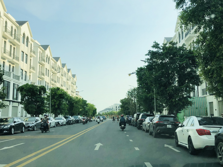 VINHOMES GRAND PARK QUẬN 9 LÀ CÁI “BẪY GẤU” CHO NHỮNG KHÁCH YÊU MÀU HỒNG! VINHOMES GRAND PARK QUẬN 9 LÀ CÁI “BẪY GẤU” CHO NHỮNG KHÁCH YÊU MÀU HỒNG!