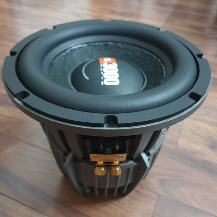 Loa sub JBL 10 GTI.jpg