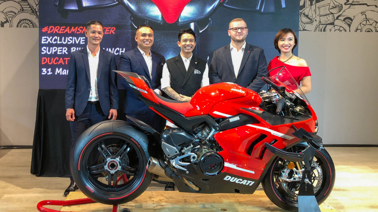 Đại gia Việt Nam tậu siêu mô tô Ducati Superleggera V4, giá ngang Mercedes S-Class