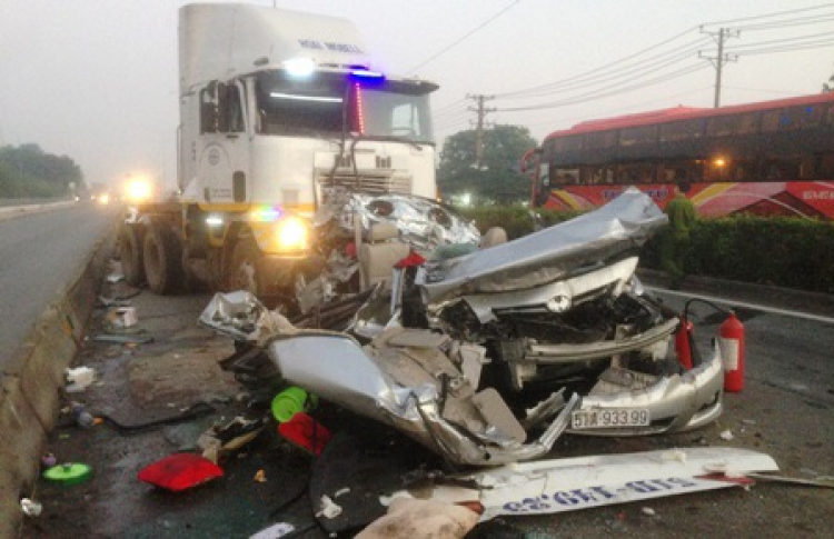Lại Camry nữa