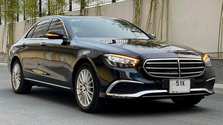 Thắc mắc xe Mercedes E200 Ex 2019 và E200 Ex 2021