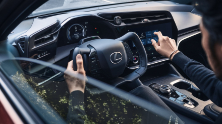 2023-Lexus-RZ-450e-teasers-00002.jpg