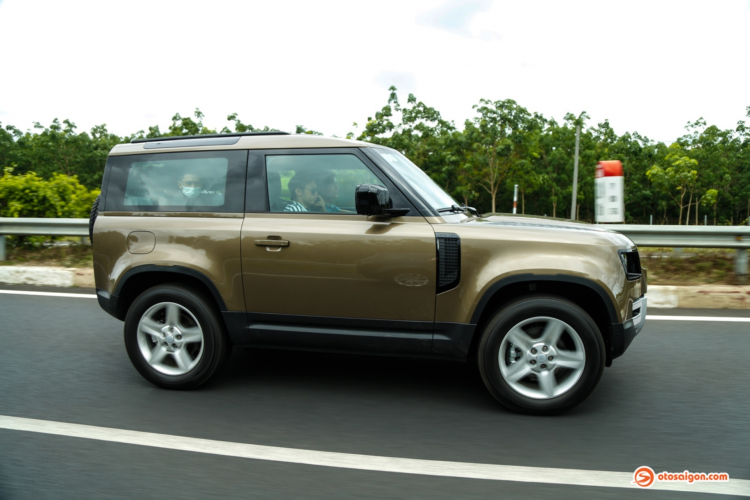 Đi chơi cùng Land Rover Defender: Đường trường thì sướng mà offroad thì nhàn Đi chơi cùng Land Rover Defender: Đường trường thì sướng mà offroad thì nhàn