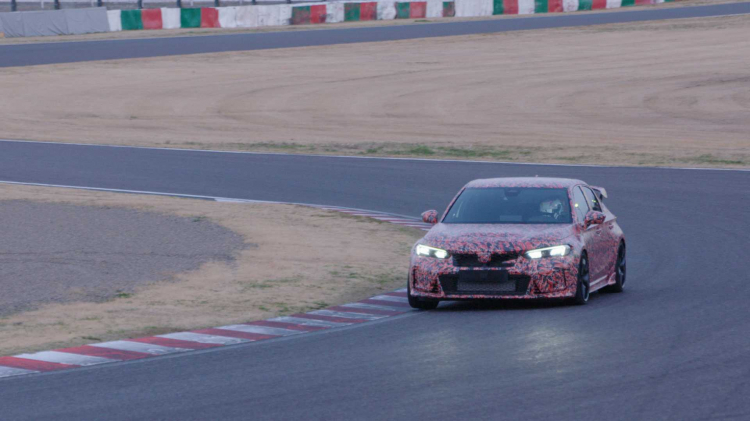 Đánh bại thế hệ cũ, Honda Civic Type R 2023 lập kỷ lục tốc độ tại đường đua Suzuka