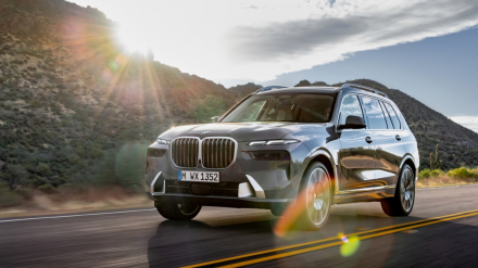 otosaigon.com-bmw x7-2023-xdrive40i-2.jpg