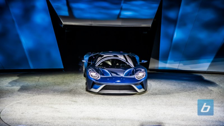 Ford GT: huyền thoại hồi sinh