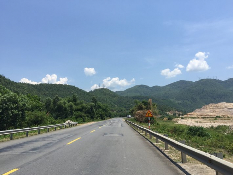 Xuyên Việt 31 ngày- Hè 2015 Xuyên Việt 31 ngày- Hè 2015