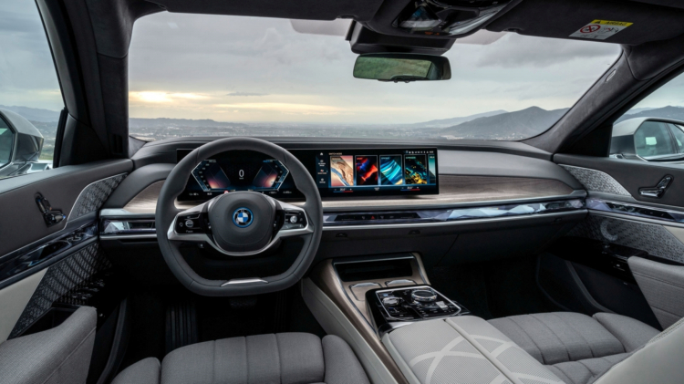 BMW i7 xDrive60 2023 - 7-Series chạy điện đầu tiên ra mắt, phạm vi hoạt động 483 km, giá từ 2,73 tỷ đồng BMW i7 xDrive60 2023 - 7-Series chạy điện đầu tiên ra mắt, phạm vi hoạt động 483 km, giá từ 2,73 tỷ đồng