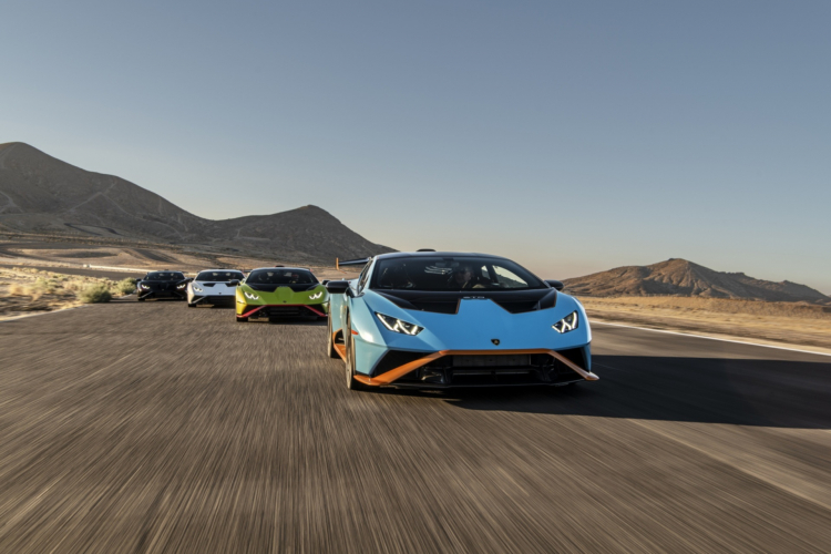 2022-Lamborghini-Huracan-20000-Celebration-21.jpg