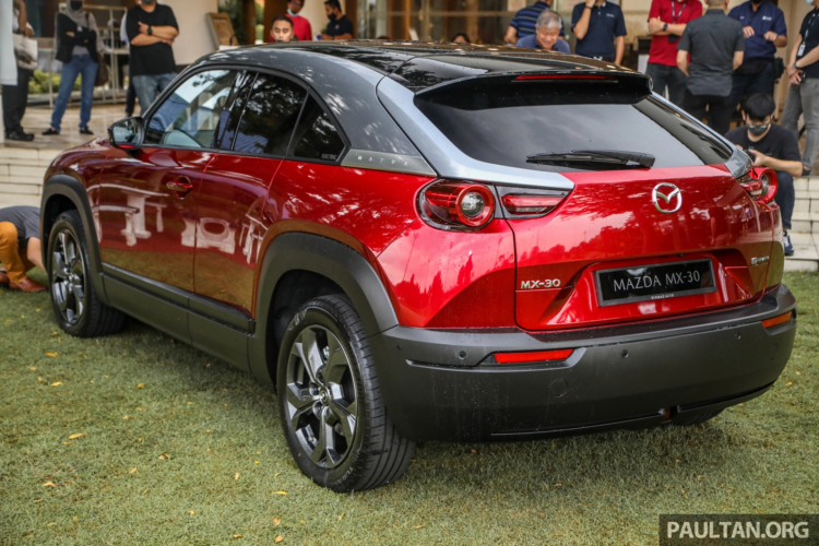  El coche eléctrico Mazda MX-30 llega al Sudeste Asiático: un viaje de casi 200 km, 7 airbags, totalmente cargado en 5 horas