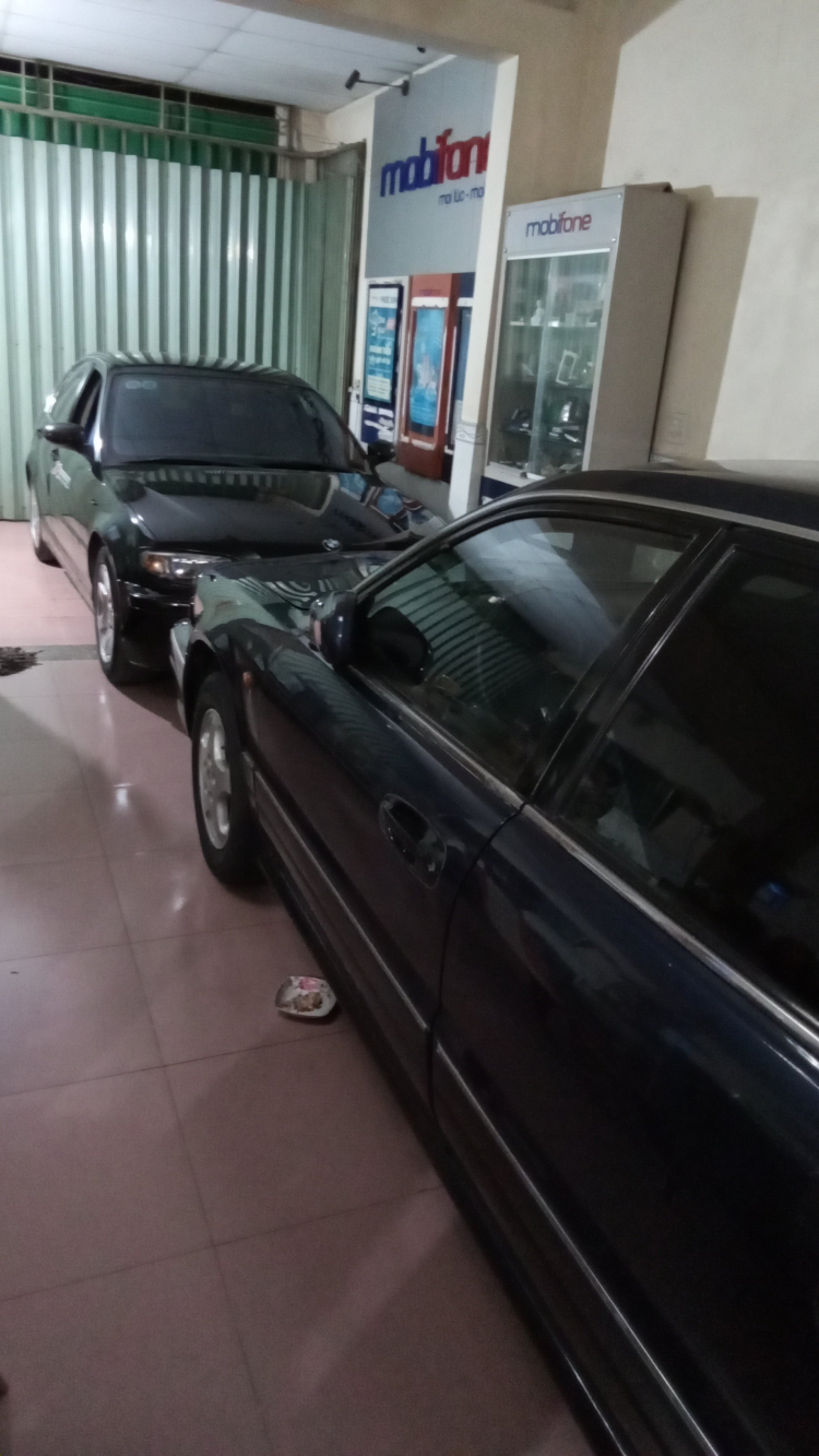 Trả lại phẩm giá cho em E46. Bước 1 : thay bình accu mới Trả lại phẩm giá cho em E46. Bước 1 : thay bình accu mới