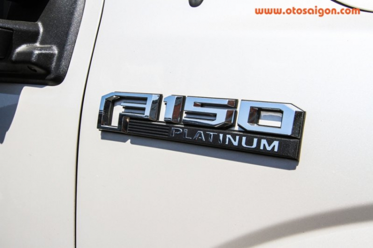 Chi tiết "từ A - Z" Ford F150 2015 vừa về Việt Nam