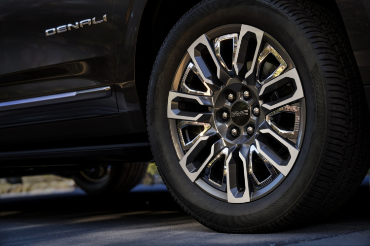 2023-GMC-Yukon-Denali-Ultimate-12.jpg 2023-GMC-Yukon-Denali-Ultimate-12.jpg