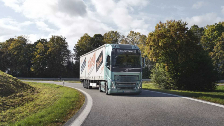 Volvo ra mắt dàn xe tải điện: giải pháp vận chuyển tương lai?
