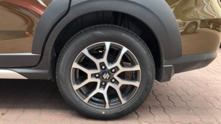 mam-xe-suzuki-xl7.jpg